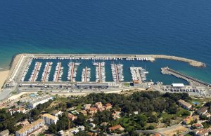 10 x 3.2 Metre Berth/Mooring Torredembarra Marina For Rent