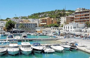 12 x 4.3 Metre Berth/Mooring Marina Port Calanova For Rent