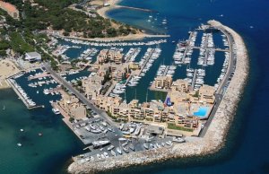 20 x 5 Metre Berth/Mooring Port of Bormes-Les-Mimosas For Sale