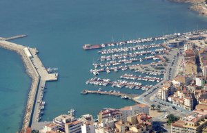 10 x 3.5 Metre Berth/Mooring Ampolla Marina For Sale