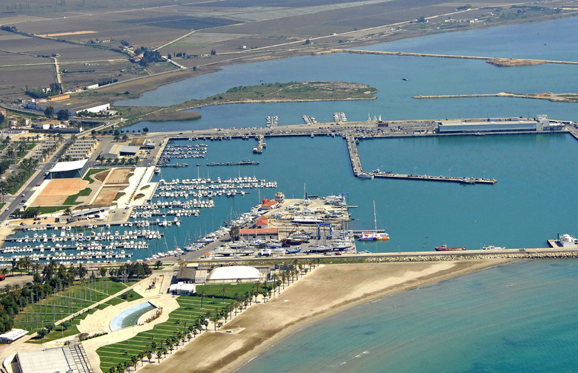 Sant Carles Marina - Marina Berths / Moorings