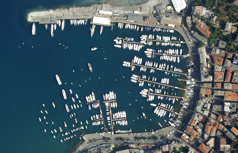 Porto Santa Margherita Marina - Marina Berths / Moorings